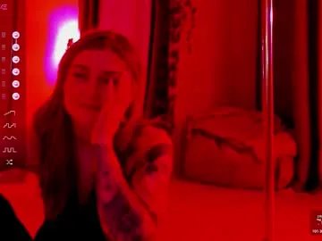 ice_ba_by on Chaturbate