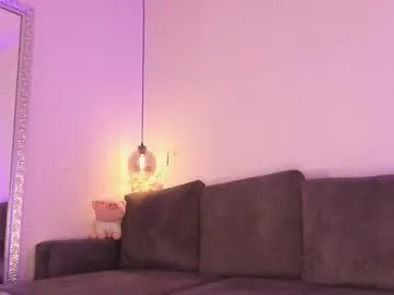 isabela_franco_ on Chaturbate