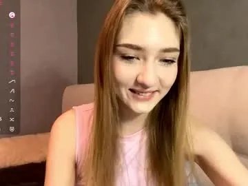 janitamunerlyn on Chaturbate