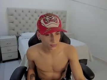 jhoanleandro on Chaturbate