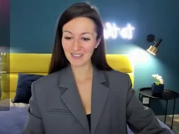 joannelson on Chaturbate