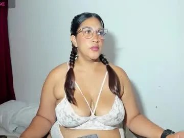 kathya_rabbit — GOAL: Hi Kathyat [15 tokens remaining] Hi baby, would you like to see how wet my pants get? Favorite vibration 25 - 51 - 101 #lovenseanal #latina #squirt #bigass #natural