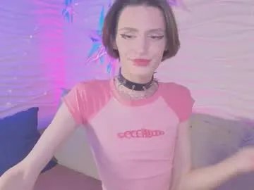 kira_long on Chaturbate