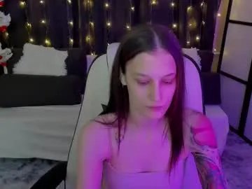 krisdoeil on Chaturbate