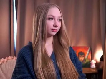 kyleepassley — goal:  Air kiss attak <3  hello guys im Lei and im #new #shy model on CB #skinny #blonde #18 [15 tokens remaining]