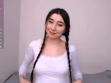 leonieschmith on Chaturbate