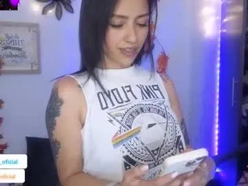 lia_smith87 on Chaturbate