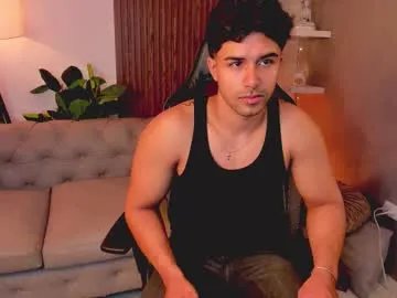 liam_colliins on Chaturbate