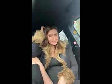 lib_ertine32 on Chaturbate