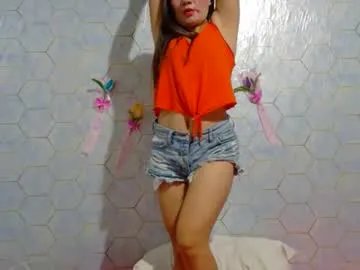 lipsofangel16 on Chaturbate