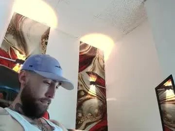 luke_davis01 on Chaturbate