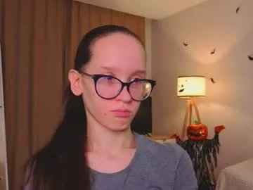 lynettebails on Chaturbate