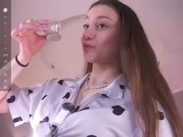 margarethowell on Chaturbate