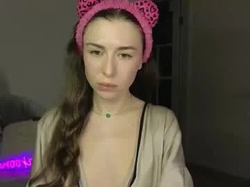 maroonaaa on Chaturbate