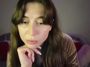 maroonaaa on Chaturbate