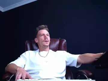 mateobenjamin on Chaturbate