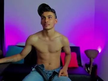 max_wild01 on Chaturbate
