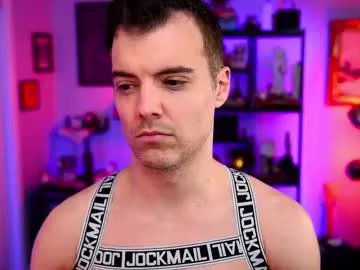 maxhughes on Chaturbate