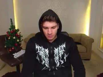 maxkaiden on Chaturbate