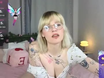 me1roze on Chaturbate