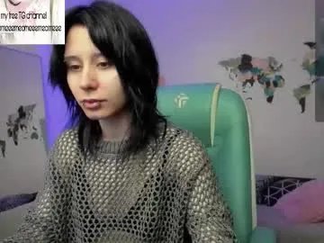 meomeee on Chaturbate