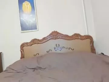 mia_com on Chaturbate