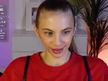 mia_silk on Chaturbate