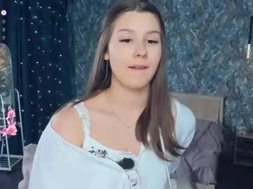 minditrelles on Chaturbate