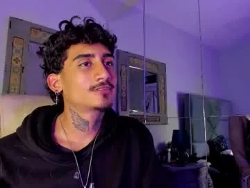 mr_strike on Chaturbate