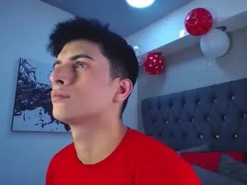 mr_williseo — oil on chest #young #hairy #lovense #smokin #teen [33 tokens remaining]