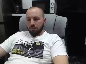 nickolas22 on Chaturbate