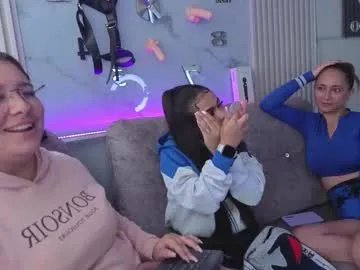 nicky_as on Chaturbate