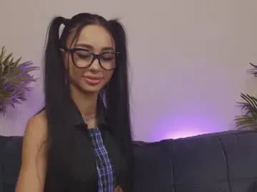 onlyxandra7 on Chaturbate