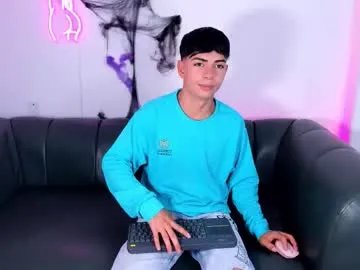 peter_chase on Chaturbate