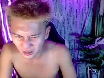 ralfhuge24 on Chaturbate