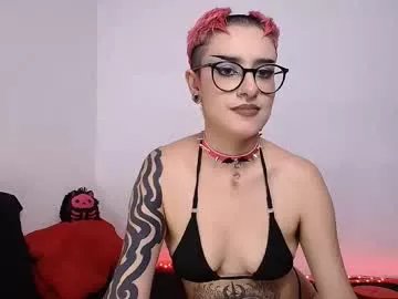 ravendarkness_ on Chaturbate