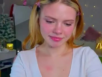 red__candy on Chaturbate