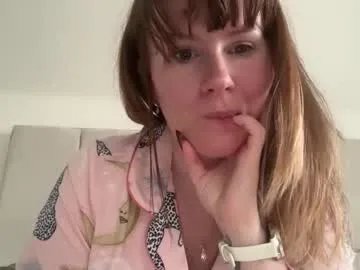 red_head_rosie_69 — NATURAL REDHEAD & I'M A TEACHER MILF  WHOS SINGLE FROM UK   My fav pattern 222/333/555tk // GOAL: suck dildo [176 tokens left] #milf #bigass #fuckmachine #redhead #british #BIGBOOBS