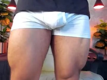 regan_pearson on Chaturbate