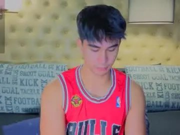 reidalert69 on Chaturbate