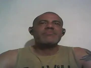 retlam37 on Chaturbate