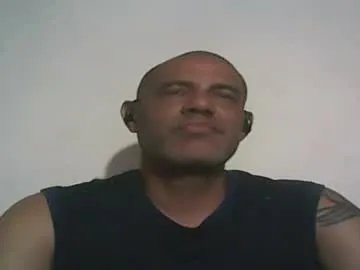 retlam37 on Chaturbate