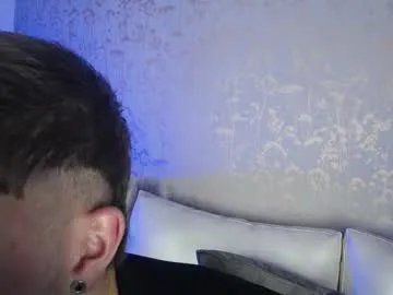 robbinblaze on Chaturbate