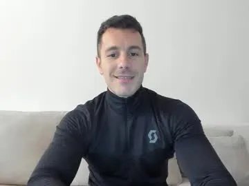 roberto4ever on Chaturbate