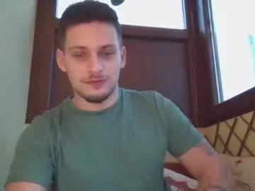 roberto_twink1 on Chaturbate