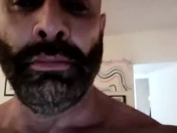 rogerdudehung on Chaturbate