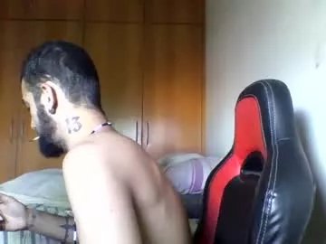 roninx13 on Chaturbate