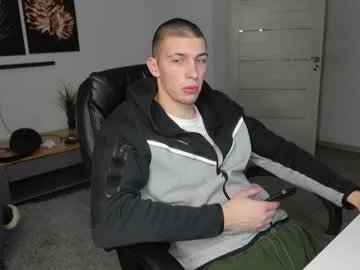 ryan_dozer on Chaturbate