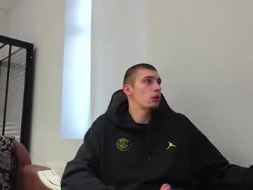 ryan_dozer on Chaturbate