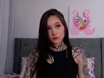 sara_queen9 on Chaturbate